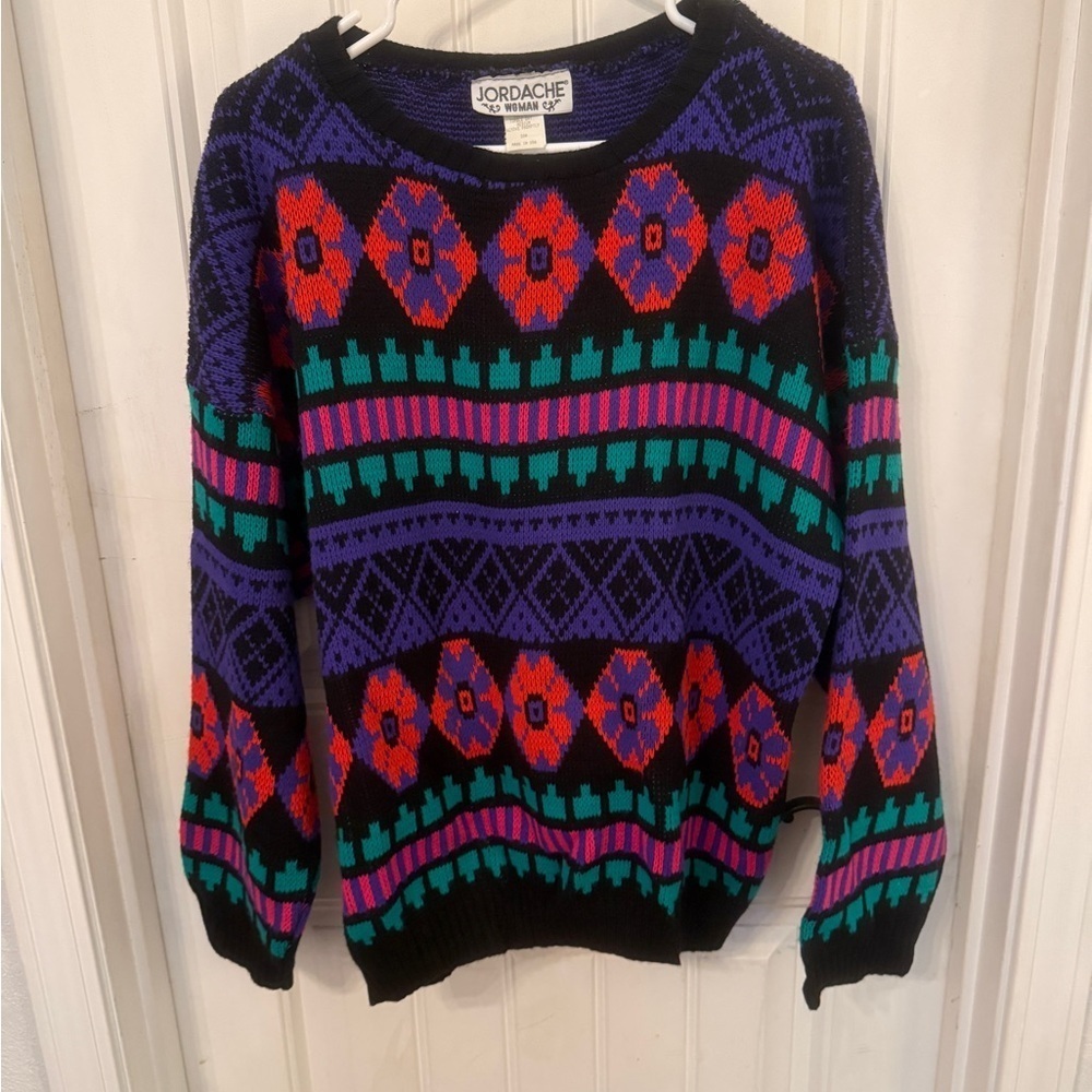 Jordache Multicolor Geometric Sweater Retro - Picture 12 of 13
